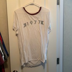 American eagle top size XL.